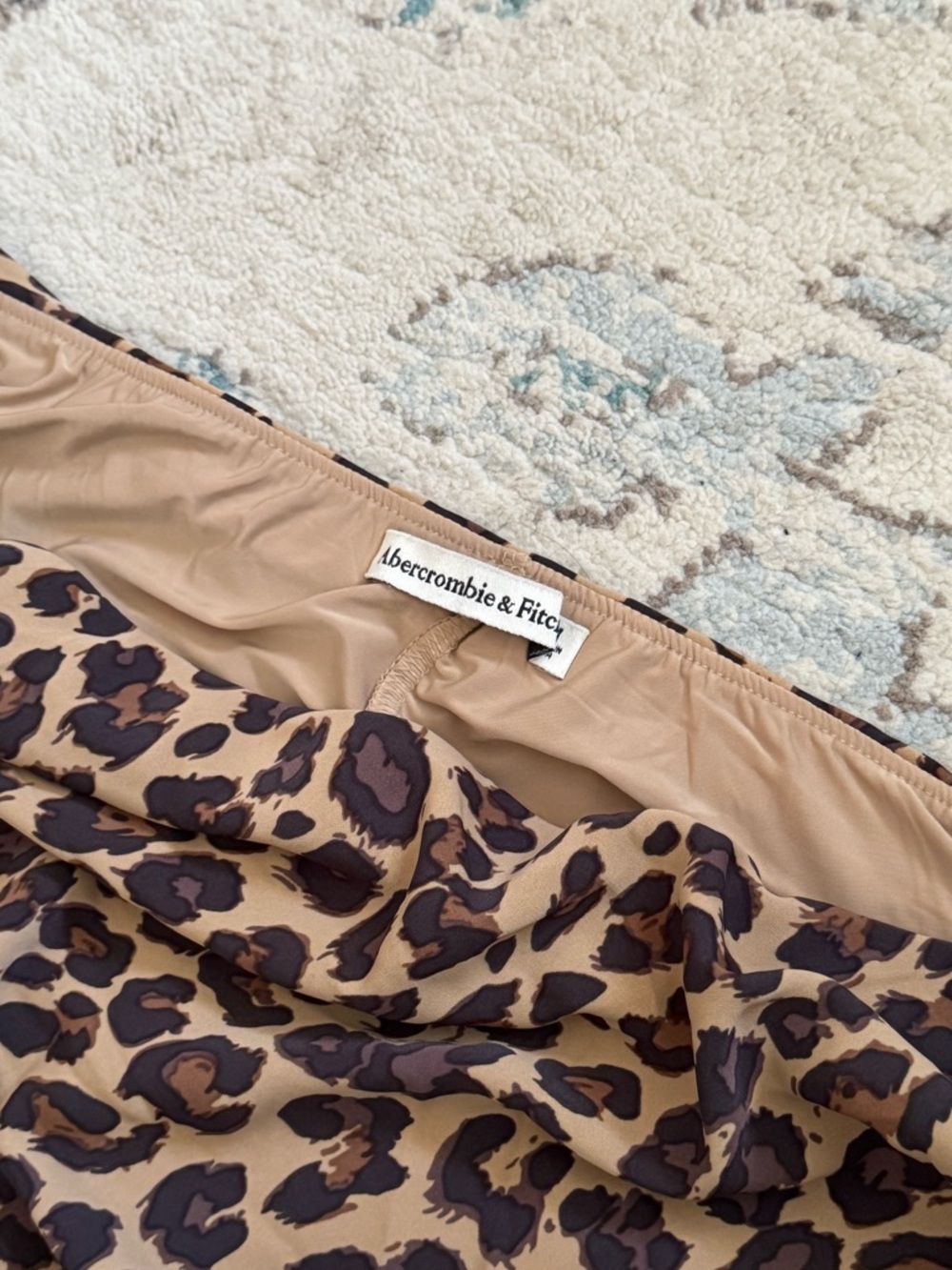 Women’s Abercrombie & Fitch Leopard Skort - Picture 3 of 4